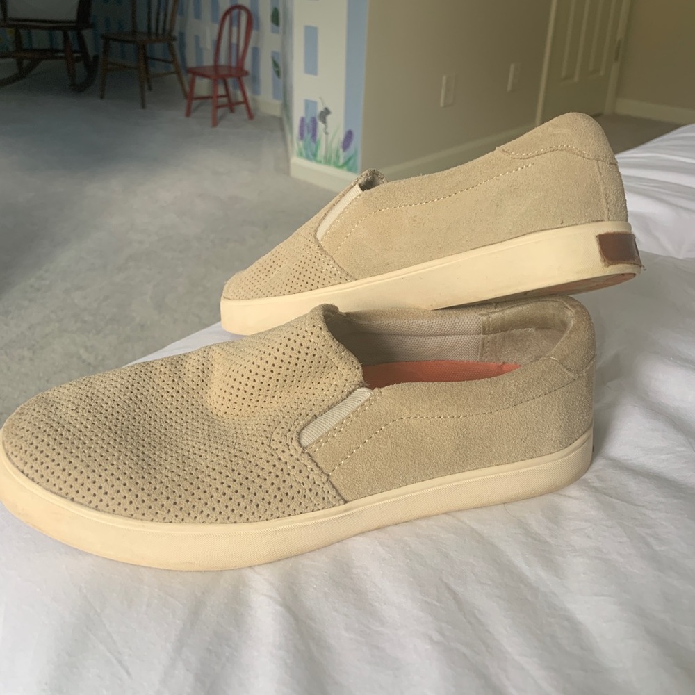 Taupe Dr. Scholl’s  slip on sneakers